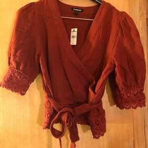 Express NWT Bohemian Maroon Wine Rust Crop Top with Lace Size Small